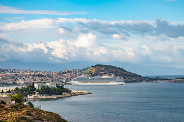 Similar image 21137315