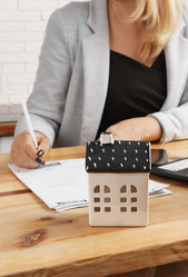 Similar image 21142368