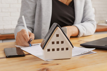 Similar image 21142369