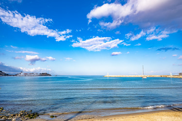 Similar image 21149351