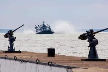 Similar image 21155023