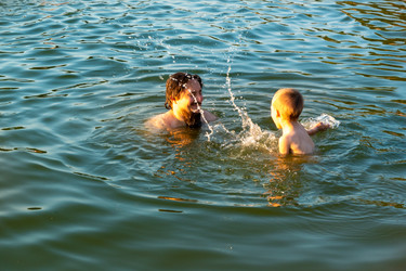 Similar image 21148258