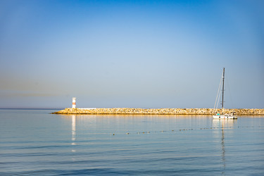 Similar image 21152420