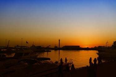 Similar image 21157343