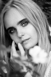 Similar image 21187542