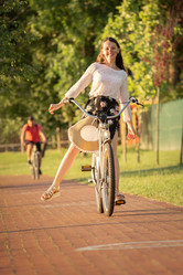 Similar image 21184400