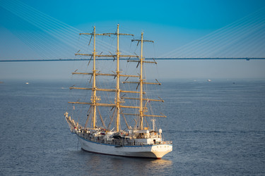 Similar image 21174000