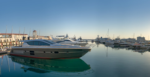 Similar image 21174012