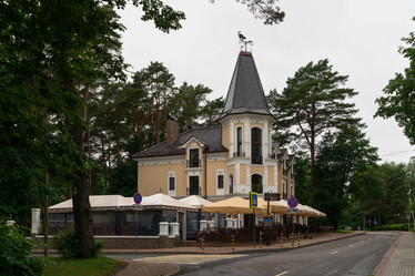 Similar image 21181704