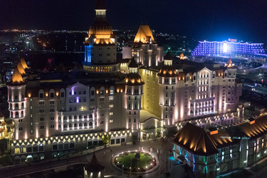 Similar image 21178008