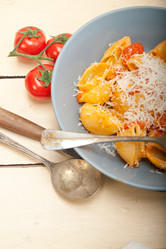 Similar image 21173243