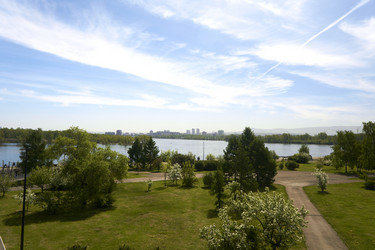 Similar image 21175445