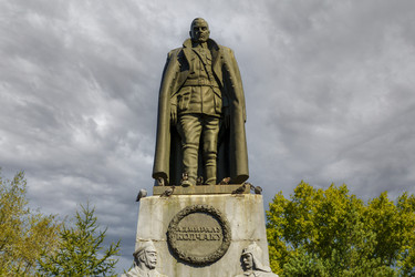 Similar image 21182039