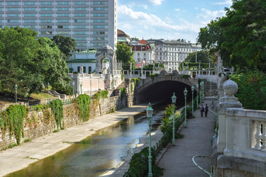 Similar image 21191952