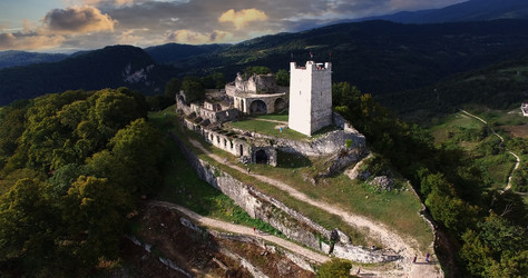 Similar image 21190513