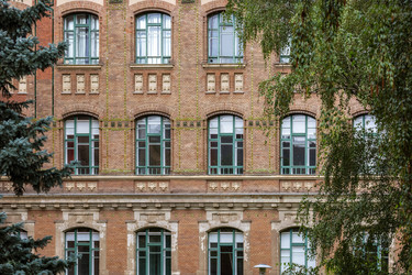 Similar image 21193543