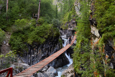 Similar image 21192021