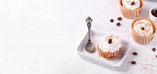 Similar image 21197335