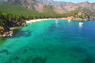 Similar image 21198480