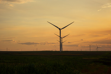 Similar image 21213940