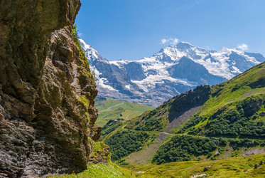 Similar image 21235681