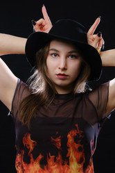 Similar image 21256083