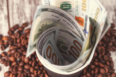 Similar image 21216996