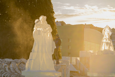 Similar image 21219336