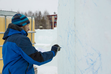 Similar image 21219383