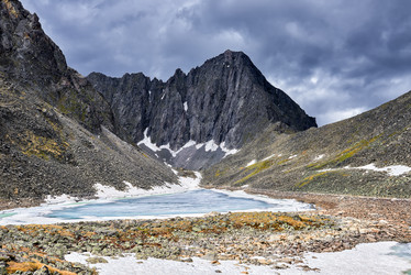 Similar image 21236555