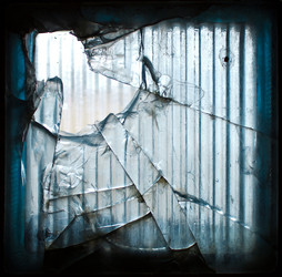 Similar image 21221679