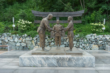 Similar image 21203052