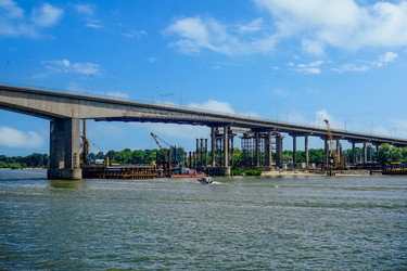 Similar image 21205108