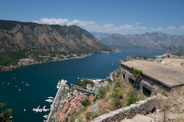 Similar image 21233813