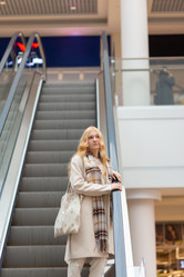 Similar image 21215950