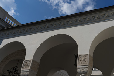 Similar image 21215541