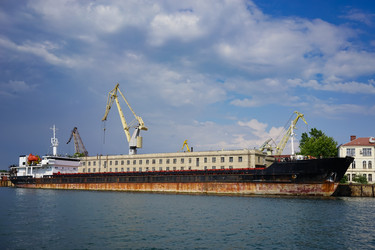 Similar image 21215401