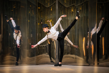 Similar image 21219603