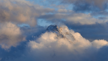 Similar image 21228881