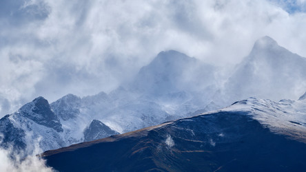 Similar image 21228762