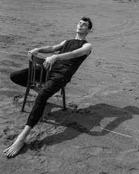 Similar image 21239281