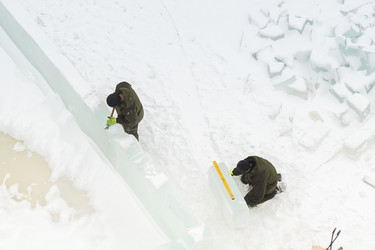 Similar image 21244837