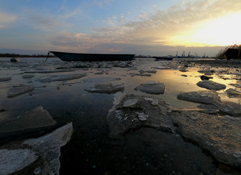 Similar image 21246490