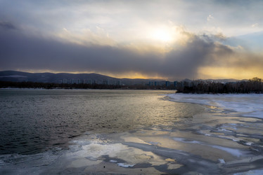 Similar image 21254219