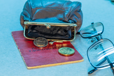 Similar image 21263759