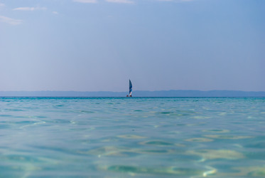 Similar image 21263840