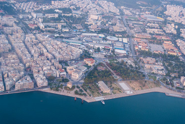 Similar image 21265040