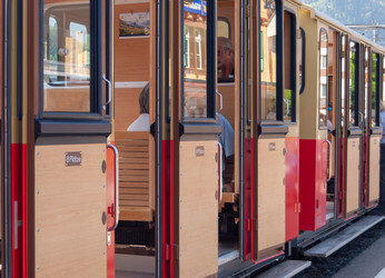 Similar image 21261026