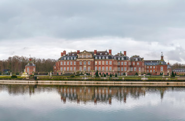 Similar image 21263972