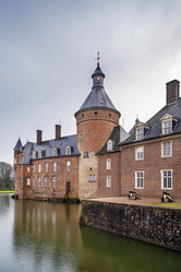 Similar image 21263975